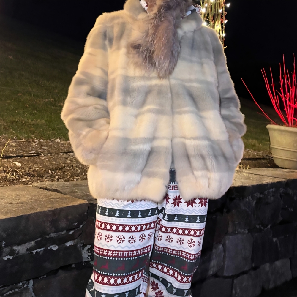 Givenchy Haute Fourrures Mink Fur Coat in Cream and Gray